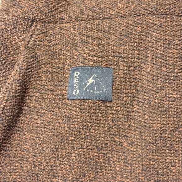 Deso Sweatshirt - Picture 2 of 3